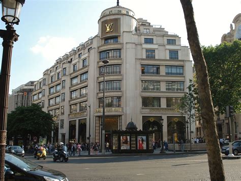 avenue des champs-élysées louis vuitton|louis vuitton paris shop.